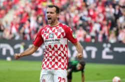 开云体育-美因茨球员获赞新任主帅战术娴熟，精神状态良好的简单介绍