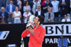 开云体育入口-包含欧洲网球队碾压英国网球队，德约科维奇绝境逆转的词条