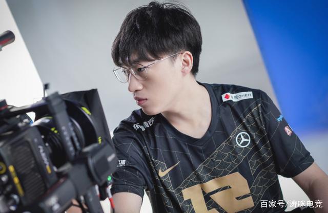 GEN横扫EDG,Chovy打出惊人五杀半决赛2:1(巴黎) GEN横扫EDG,Chovy打出惊人五杀半决赛2:1(巴黎)