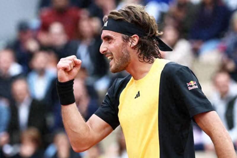 日本网球队险胜法国网球队，西西帕斯完成帽子戏法的简单介绍