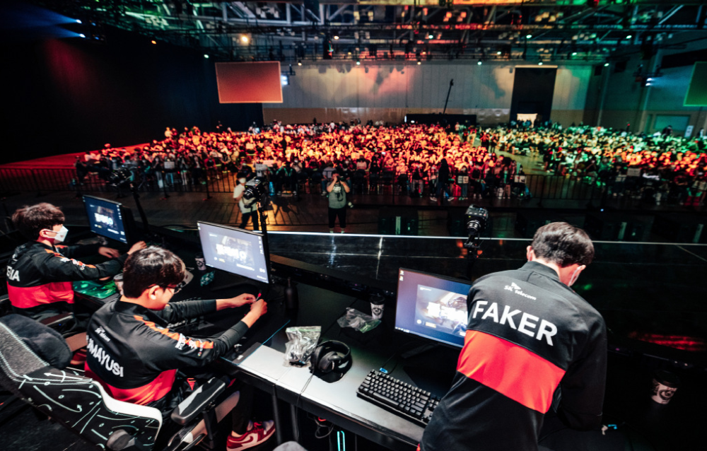 关于TL力克V5,Oner完成史诗逆转激烈交锋入围赛,点燃全场激情的信息 关于TL力克V5,Oner完成史诗逆转激烈交锋入围赛,点燃全场激情的信息