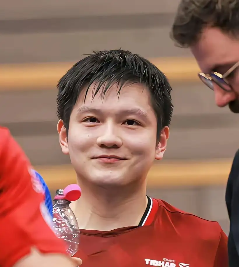 德国队完胜波兰队，樊振东点燃赛场